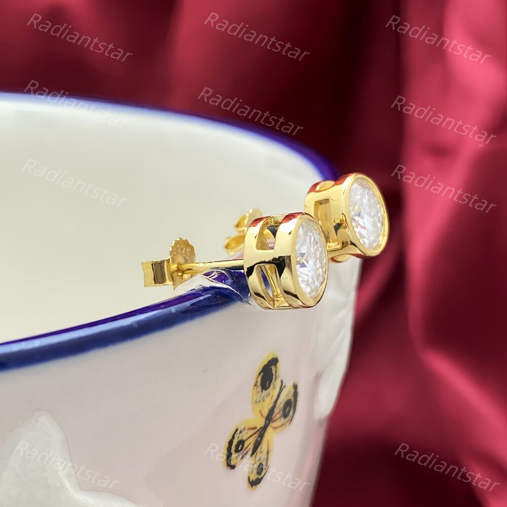NEW Certified 2ct. t.w. Moissanite Gold Bezel Set Stud Earrings - Picture 4 of 6
